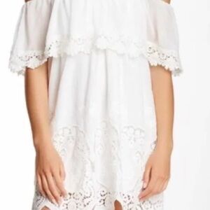 Lucy Paris NWT white appliqué dress SIZE LARGE